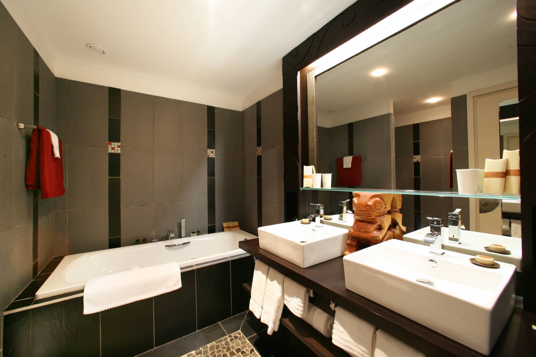Accommodation - Lagoon Appartment Puna'auia Hotel - Manava ...